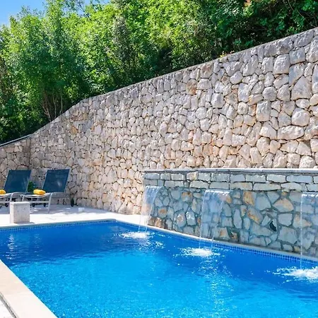 Villa Pia By Briskva Brseč