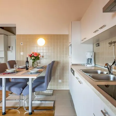 Pia By Briskva Villa