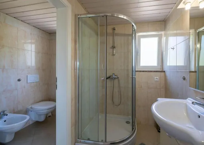 Pia By Briskva Brseč