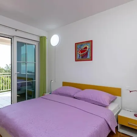 Pia By Briskva فيلة *